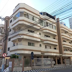 https://linda-cobertura-duplex-a-duas-quadras-do-mar.santa-catarina-brasil.com