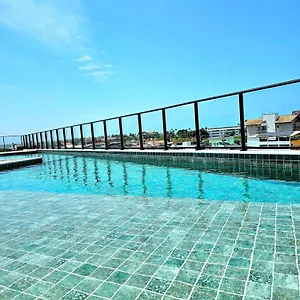 https://edificio-porto-city-estrutura-completa-no-centro-de-porto-by-hm.portodegalinhashotels.com